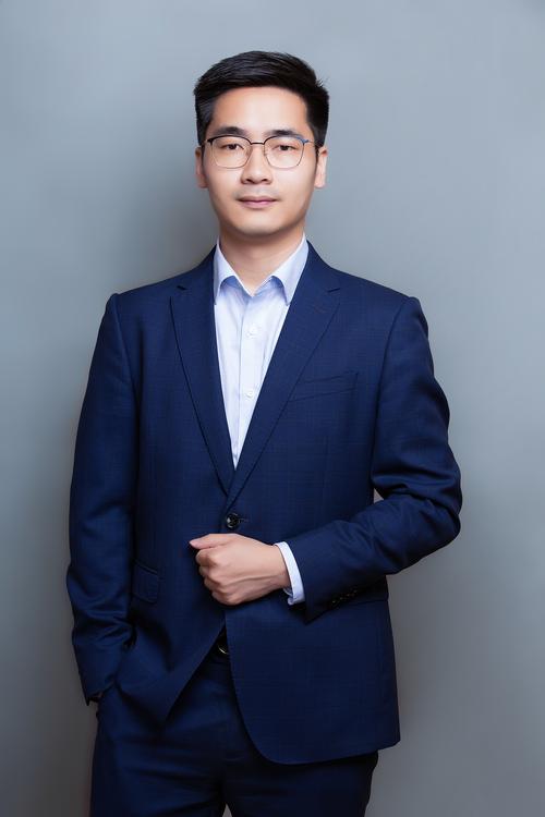 王崇以 选角与表演指导负责人